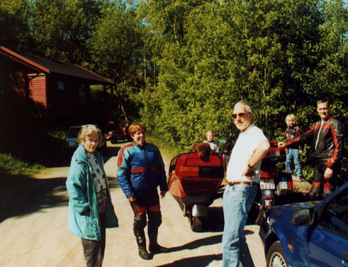guzzicabin.jpg (73218 bytes)